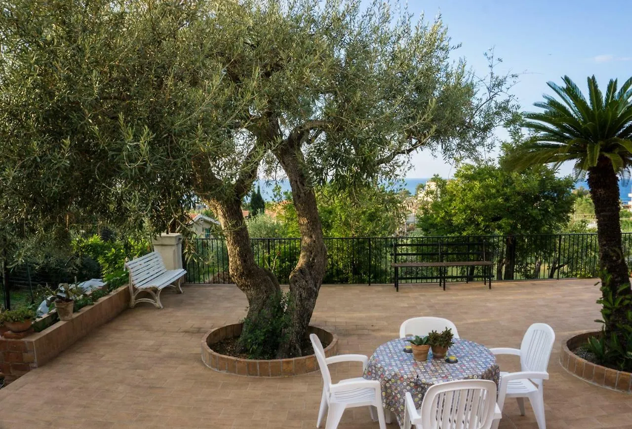 Villa Santa Lucia Cefalu